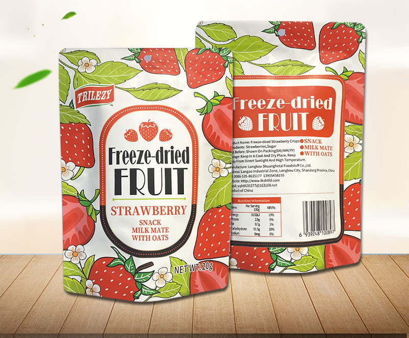 Freeze Dried Strawberry Halve